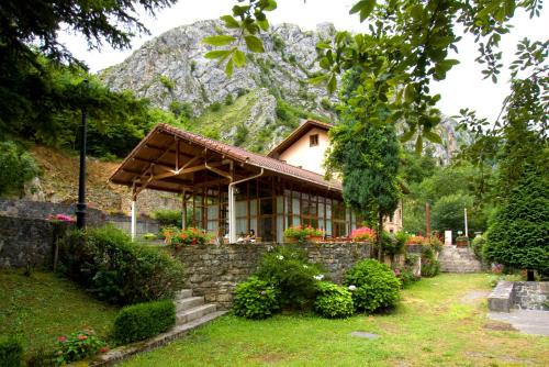La Casona de Mestas in Ponga