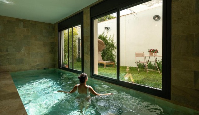 Loft Spa Piscina Climatizada, Cine y Parking in Figueres