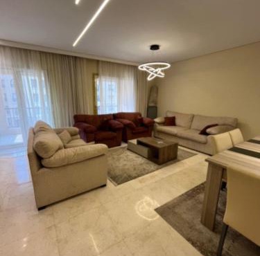 Luxury 2BR Apartment near AUC & 90 Point Mall