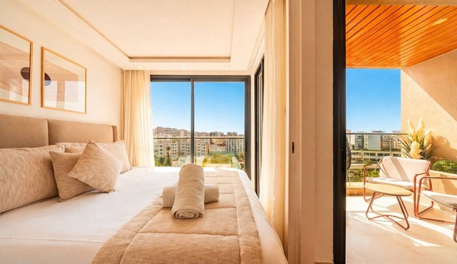 Luxury Stay - Terrace - 5 min to Hassan II & Sea - Apartment