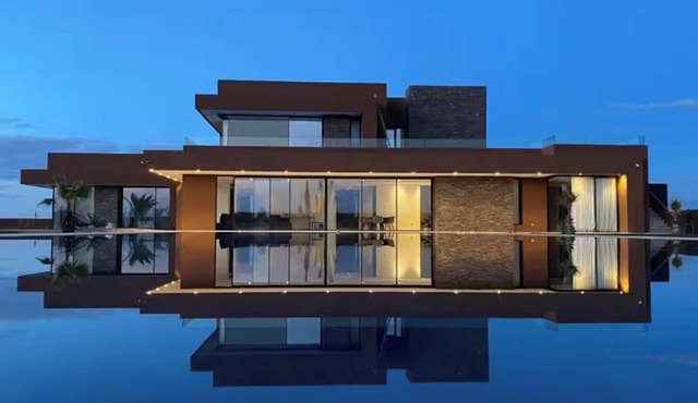 LUXURY VILLA PADEL MARRAKECH