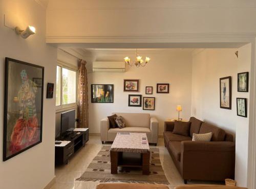 Maison de Lama - Expat friendly, AirCon, Garden access