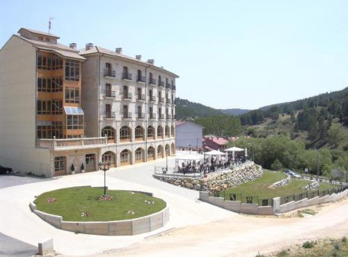 Manrique de Lara in San Leonardo de Yagüe