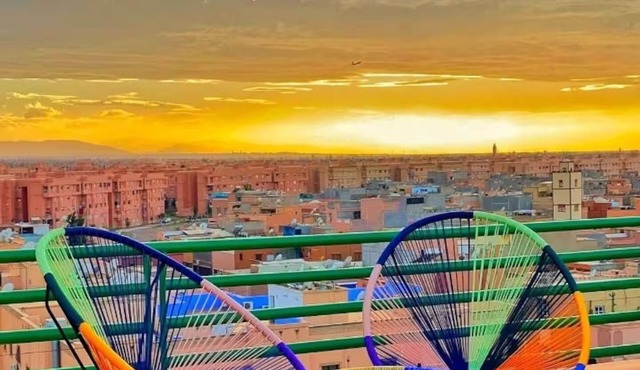 Marrakech 360° View – Stylish Apartment w/AC & Balcony
