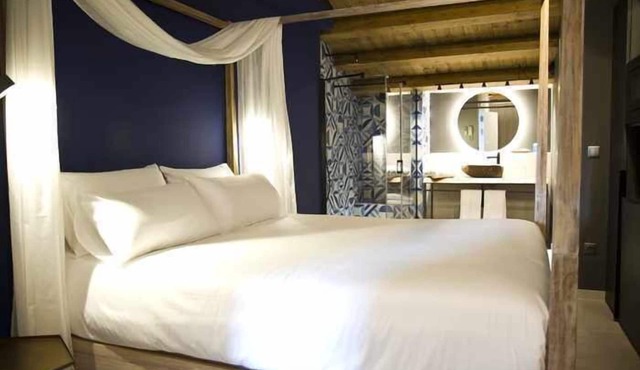 Mocho-rural-home Matarraña Suite in Beceite