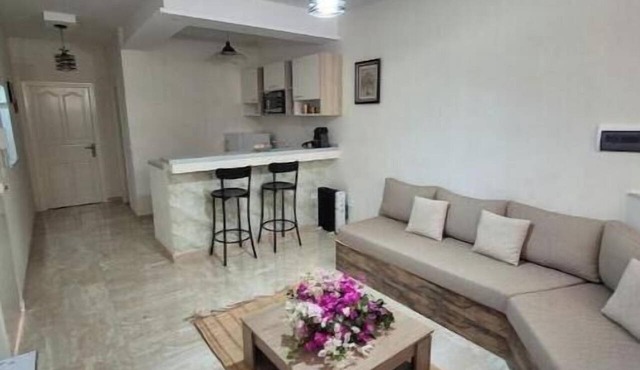 Modern and comfortable apartment 300 m from the beach – Skanes Monastir