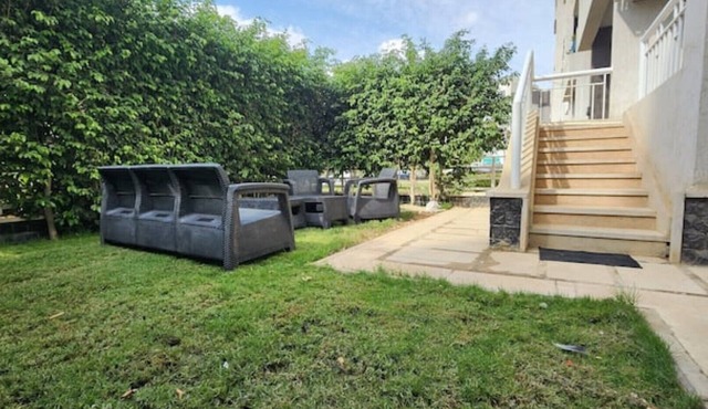Modern flat with garden Madinaty