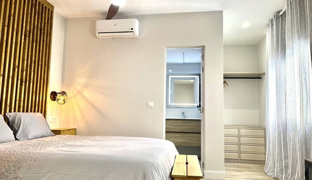 Modern, functional studio 15 min from center with Wi-Fi and air conditioning in Málaga