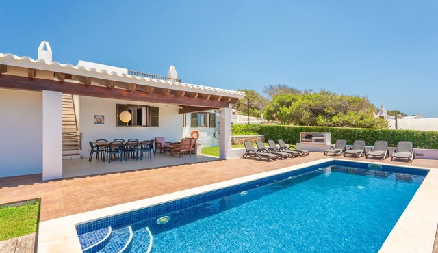 Modern Holiday Home "Bini Nura" with Sea View, Wi-Fi, Garden & Pool in Binibeca Vell