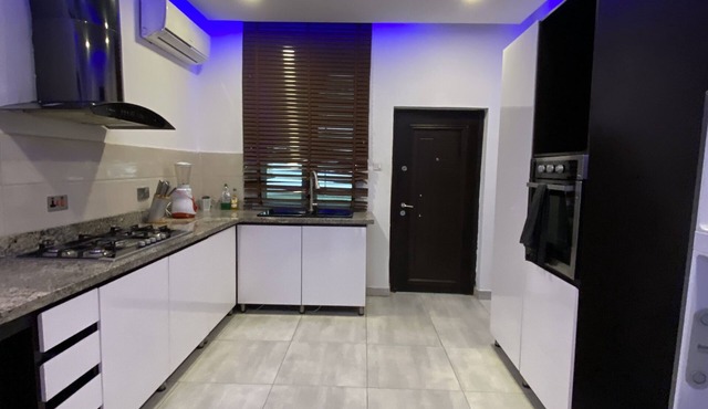 Neatly furnished 3-Bedroom Apartment