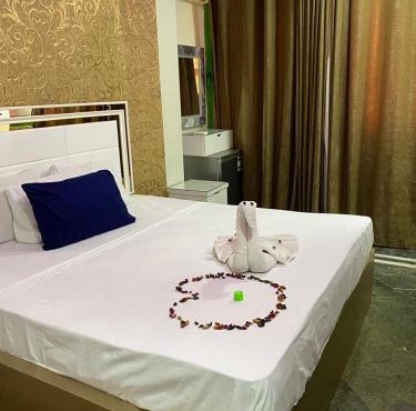 New Abdeen palace hostel