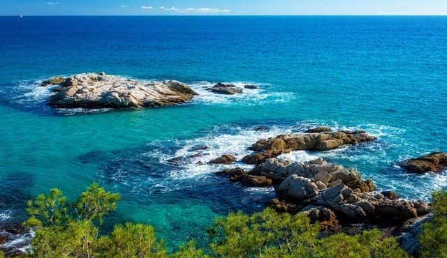 Private pool with access to BCN and Costa Brava! in Sils