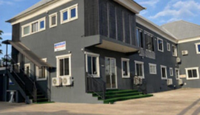 Rewaj Hotel & Lounge in Oyo