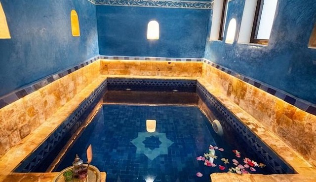 Riad ABBASSIA Marrakech Première - Authentic Medina Experience
