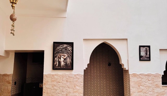 Riad Omi Zelya