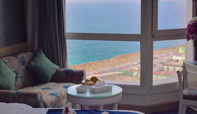 Romance Alexandria Hotel
