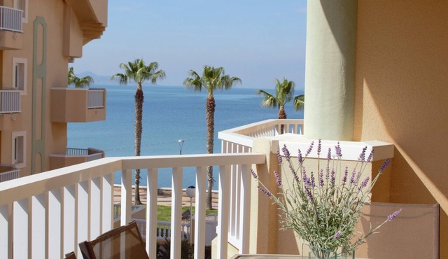 SEASIDE, NICE AND CALM in La Manga