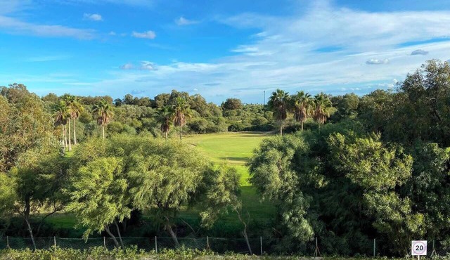 Serene 2-bedroom apartment in Cabo Negro with view of golf course