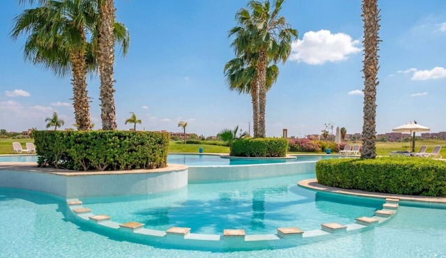 Studio - Golf & Pool view- Cadre chic et paisible