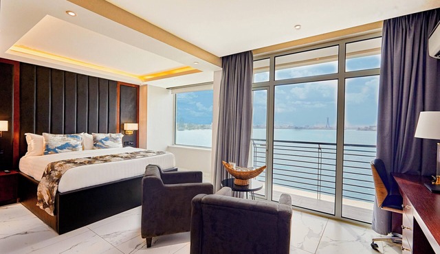 The Yacht Hotel