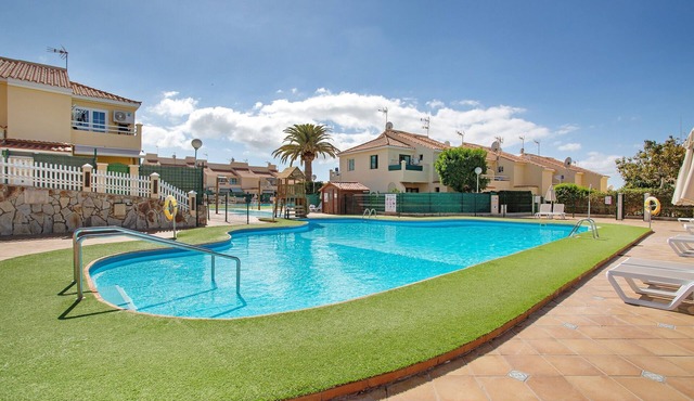 Vacation Apartment 'Exclusive Sonemar' with Shared Pool and Wi-Fi in Maspalomas