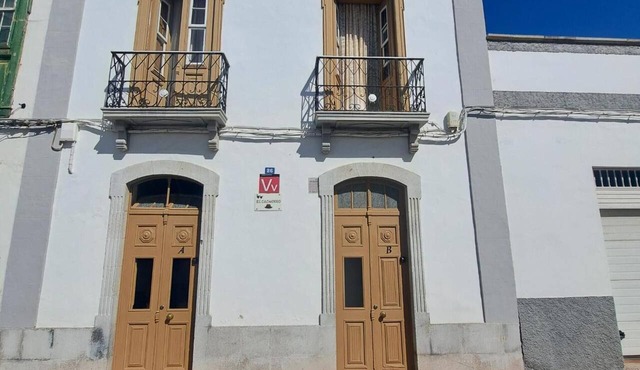 Vacation Apartment 'El Cachorro' with Sea View and Wi-Fi in San Miguel