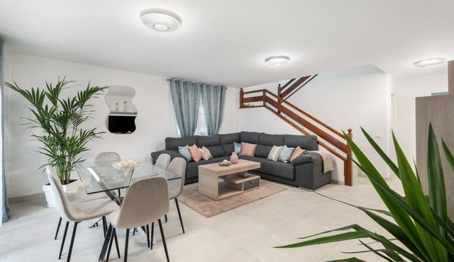 Vacation Apartment 'Villa En Las Caletillas' with Sea View, Private Terrace and Wi-Fi in Punta Larga