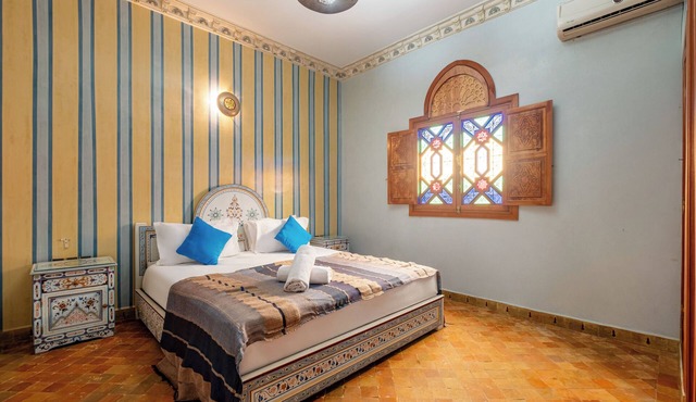 Villa Andalous Spacious 5-bedroom house in Marrakech with Private Pool