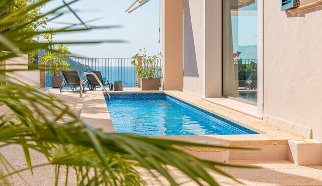 Villa 'Casa Del Puerto' with Sea Views, Wi-Fi and Air Conditioning in Port Sóller