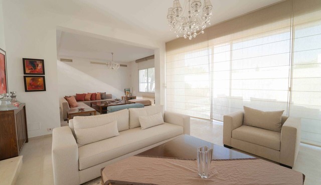 Villa Oasis Chotrana | Green Calm Retreat