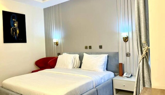 White Eagle Hotel in Yenagoa