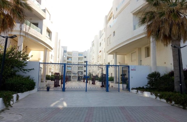 Apartment 4 high standing near sea