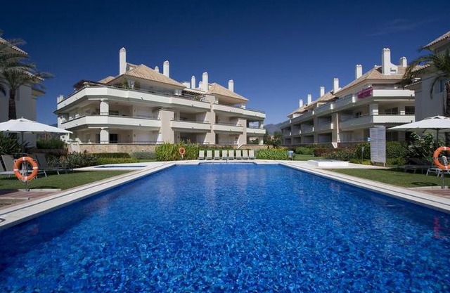 Apt 311 Heaven Beach Apartments Guadalmansa Playa in Estepona