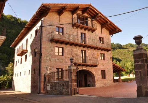 Casa Barbenea People 
