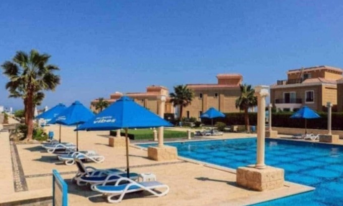 Al Ahyaa Ski Chalet | 2-bedroom chalet in fabulous Hurghada with AC, WiFi. Enjoy a relaxing stay