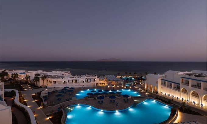 Ras Nasrani Resort | 90 m² Resort ∙ 2 bedrooms ∙ 127 guests