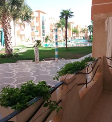 Port El Kantaoui Apartment | APPART Piscine au bord de la mer à Chott Meriem