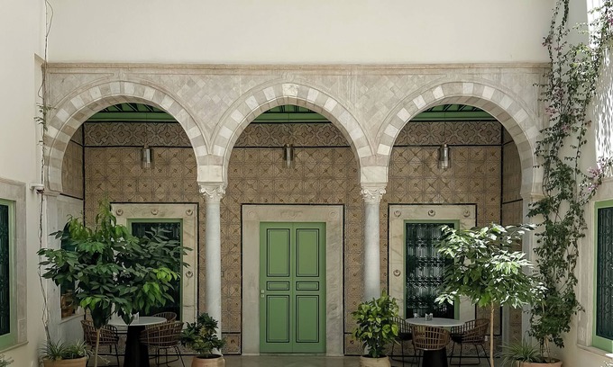 Medina of Tunis Apartment | Dar Ben Turkia