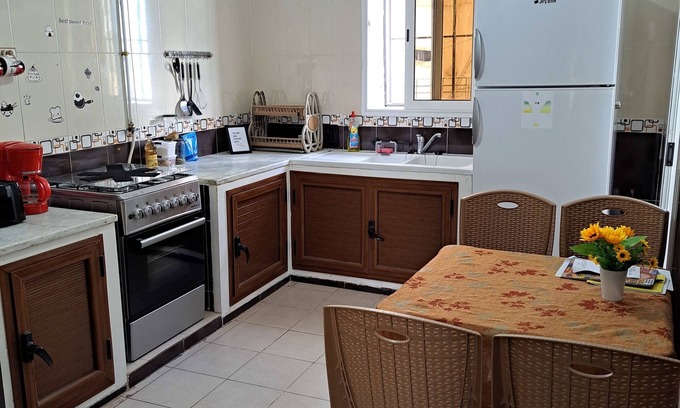 Monastir Apartment | Ferienwohnung/app. für 4 Gäste mit 80m² in Monastir , Cite Frina