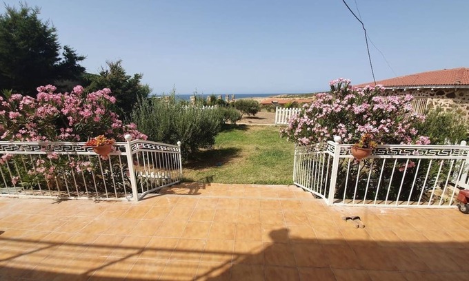 Bizerte Ski Chalet | Holiday Homes -- Chalet du Paradis