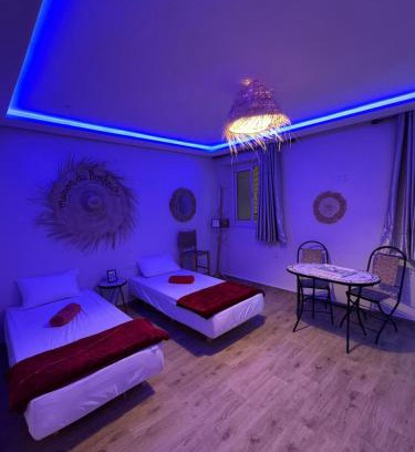 Oulad Khallouf House | Maison Mira