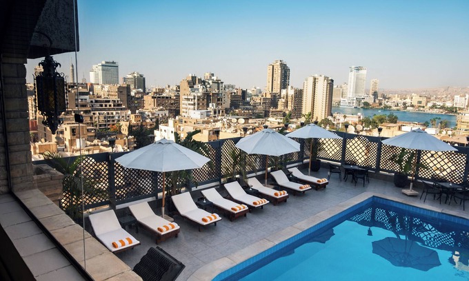 Al Duqqi Hotel | Marwa Palace Hotel