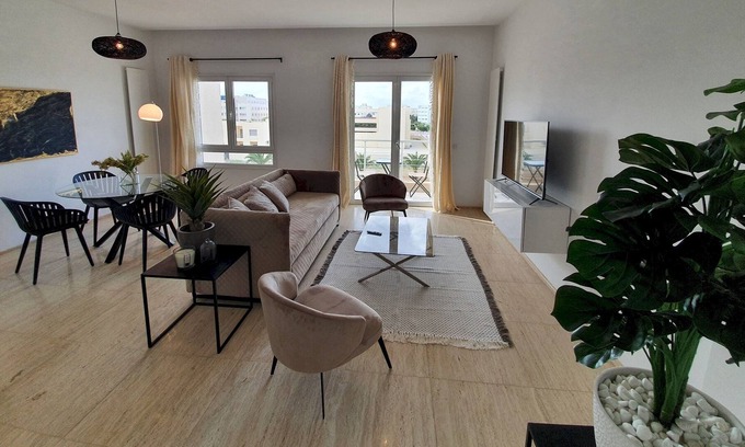 Les Berges Du Lac II Apartment | Prestige Luxurious 120m2 next to UN offices Lac2