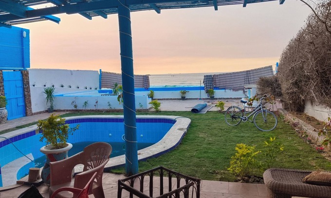 Alexandria Apartment | Romantic Nirvana blue beach villa motel
