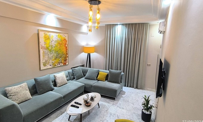 Les Berges Du Lac II Apartment | S+1 Modern and Comfortable at Lac 2