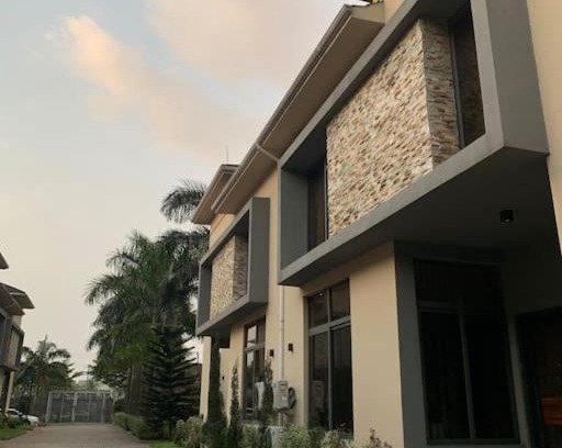 Port Harcourt Apartment | Serviced 2 Bedroom Rental