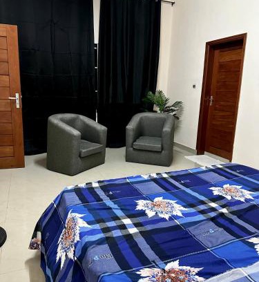 Kwara House | Simple Ecomomy Room in Cotonou