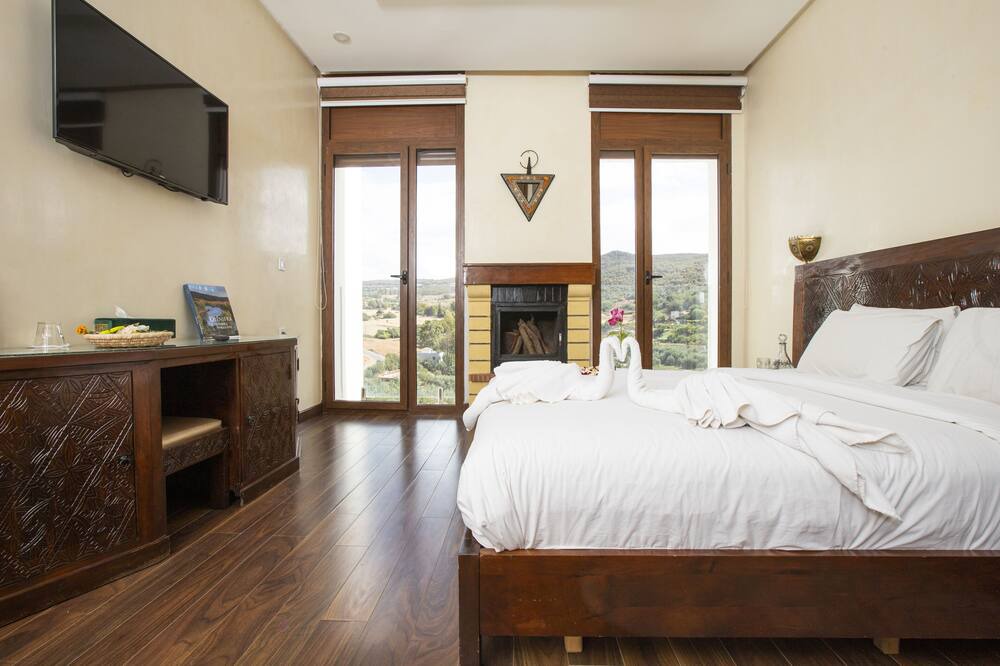 Mouha ou Hammou Zayani Apartment | Junior Suite