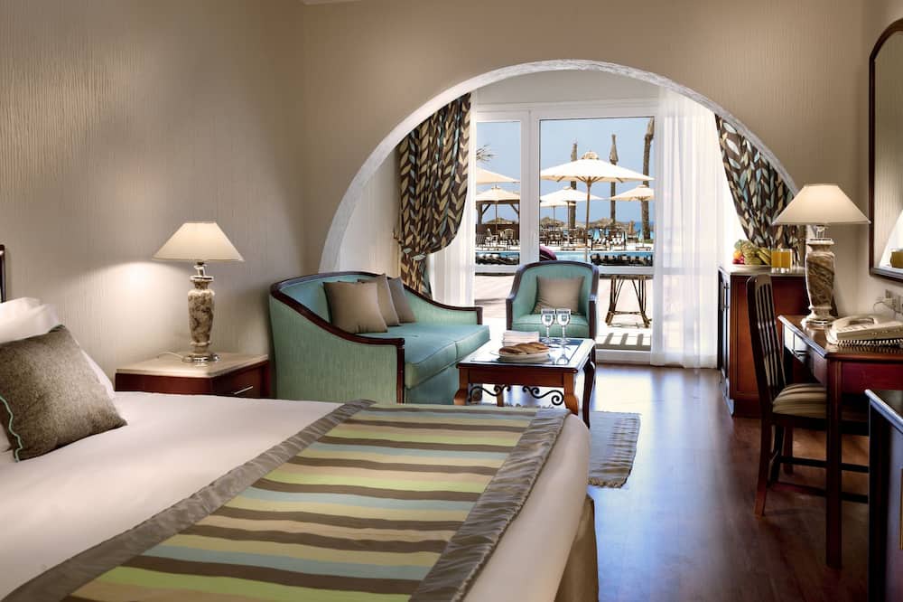 Borg el Arab Hotel | Borg El Arab Beach Hotel
