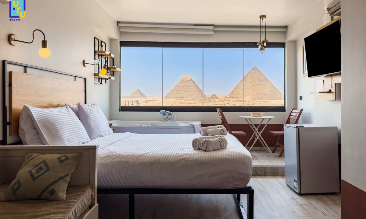 Al Haram Apartment | Xuru Stays I Jacuzzi Studios @ The Pyramids